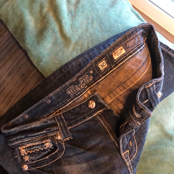 Jeans - Picture 2 of 3